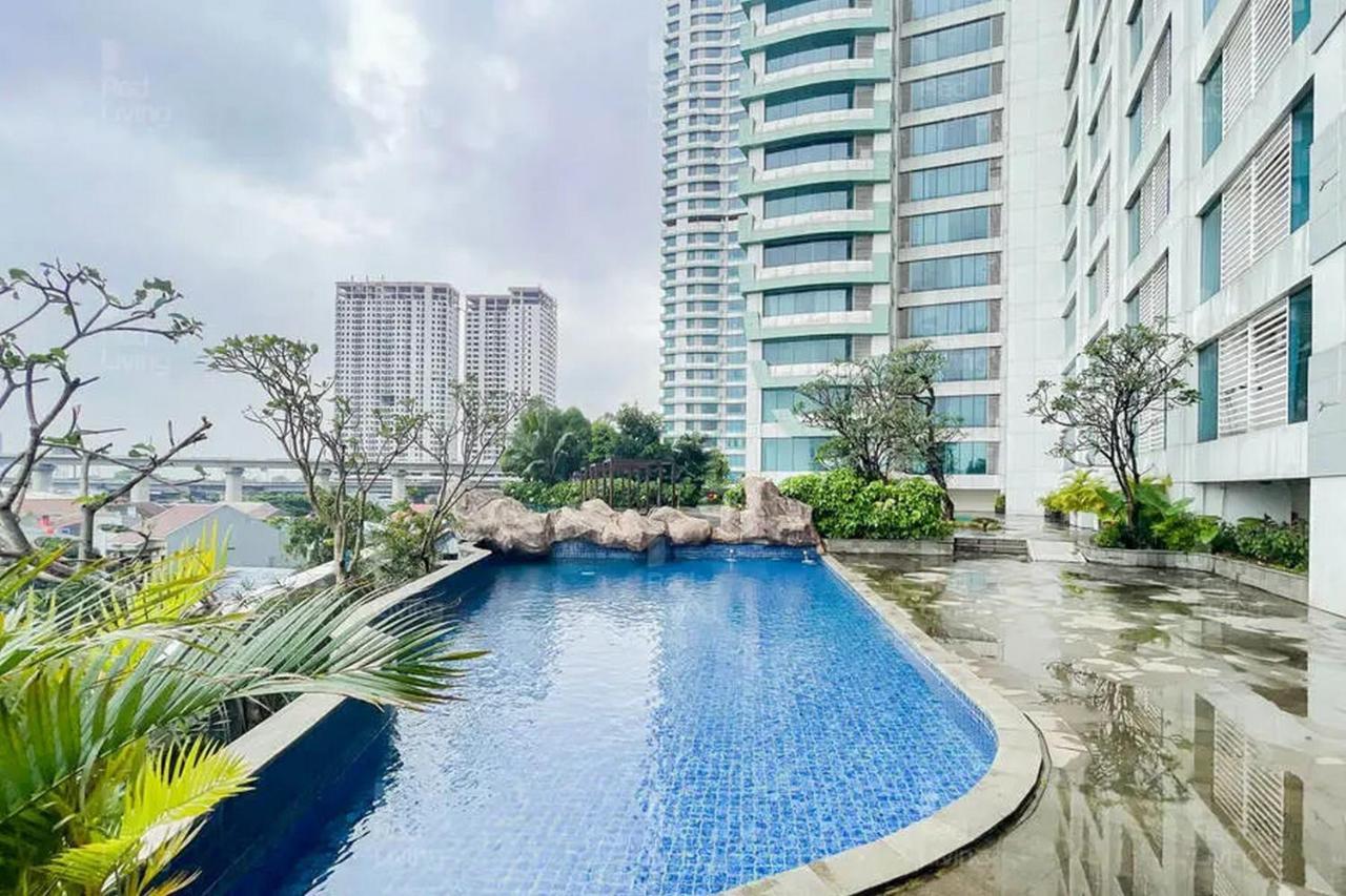 Redliving Grand Kamala Lagoon - Icha Tower Barclay South With Netflix